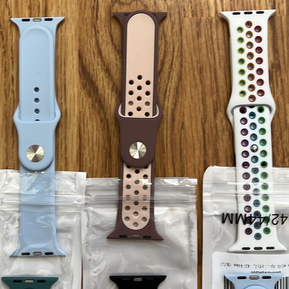 Apple Watch Bands 42/44MM 6 Pack Bundle NWT - Picture 3 of 4